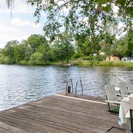 Peaceful, Picturesque Lake & Forest Retreat Stockholm Exterior foto