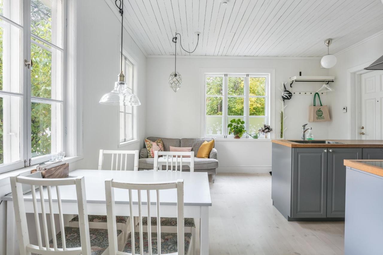 Peaceful, Picturesque Lake & Forest Retreat Stockholm Exterior foto